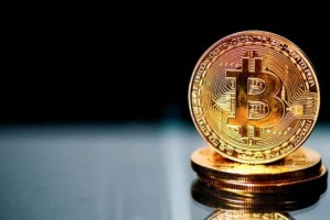 美国加密货币市场监管演变与交易准入：机构投资者进入CFTC注册加密衍生品市场的战略切入点