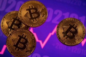 XRP的“恐惧区”作为逆向买入信号：历史、巨鲸积累和机构动能